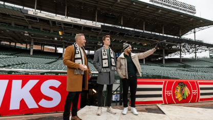 Foligno and Vlasic get a Wrigley Field tour