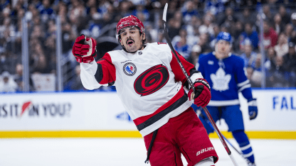 Jarvis buries wicked wrister