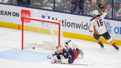 Strome Scores on Rebound