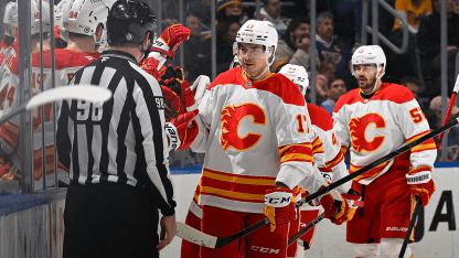 CGY@STL: Sharangovich scores goal against Joel Hofer