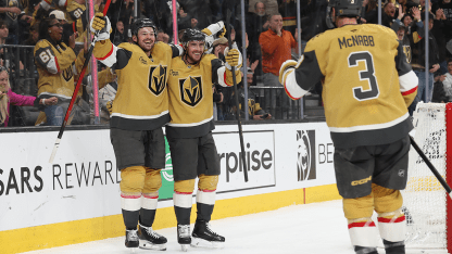 Smith buries one-timer