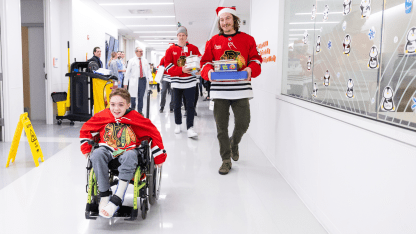NEWS: Chicago Blackhawks Foundation and Shirley Ryan AbilityLab Debut Renovated Playroom