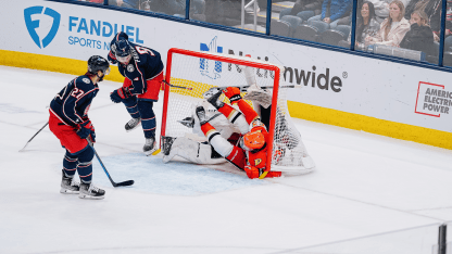 McTavish Crashes the Net and Scores