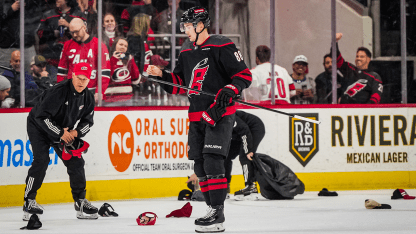 Nečasův premiérový hattrick v NHL