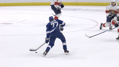 Hedman beats Bobrovsky in 1st