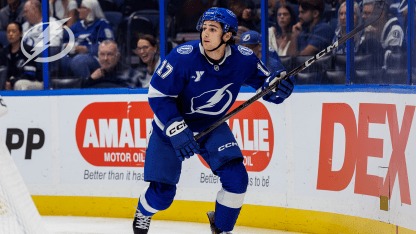 Tampa Bay Lightning recall forward Dominic James from AHL Syracuse Crunch