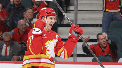 Wolf Stellar As Flames Beat Kings 3-1