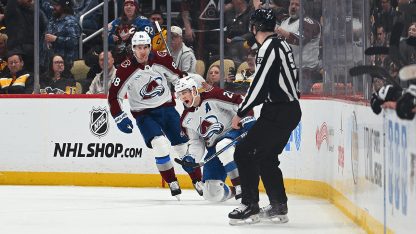 MacKinnon opens scoring on breakaway