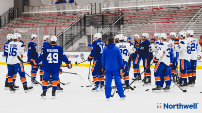 PHOTOS: Islanders Practice Feb. 19, 2026