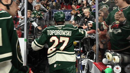 Deadline deal brings Toporowski home to Iowa