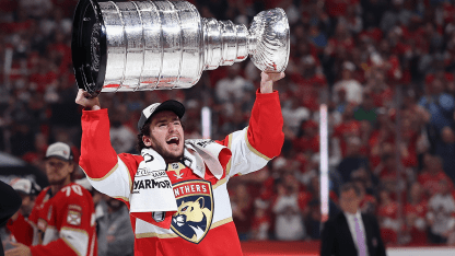 Q&A: Samoskevich talks switch to No. 11