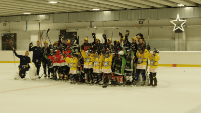 KIDS CLINIC GROUP SHOT STICKS UP