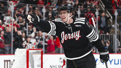 Glass with a Goal vs. Capitals