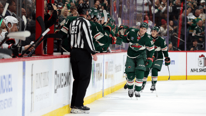 Pitlick breaks the ice