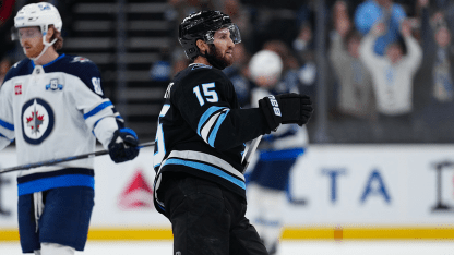 WPG@UTA: Kerfoot scores empty-net goal