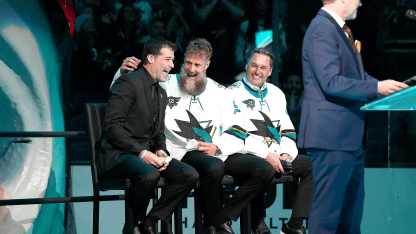 thornton_marleau_laugh_103125