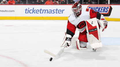 Andersen's puck-handling skills 'huge asset' for Hurricanes in playoffs