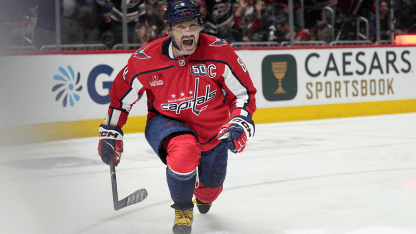 Ovechkin scores goal No. 883