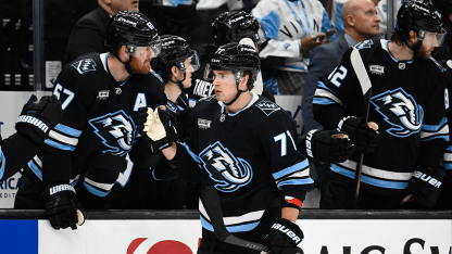 Peterka stretches the lead