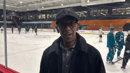 bill-north-world-series-champion-new-seattle-kraken-fan-ft