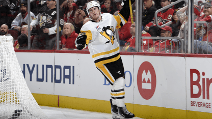 Acciari with a Goal vs. Blackhawks