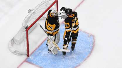 Carolina Hurricanes Pittsburgh Penguins game recap December 30 2025