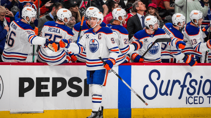 McDavid's second of the game