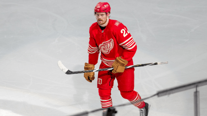 Appleton ties the game