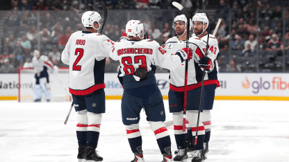 Caps Overcome Jackets, 4-3