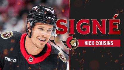 Signing_Wide_1920x1080_FRE