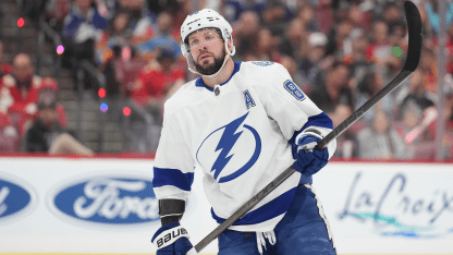 Tampa Bay Lightning struggle on offense vs Florida Panthers in Game 1 loss