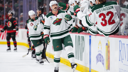 MIN@OTT: Middleton scores goal against Linus Ullmark