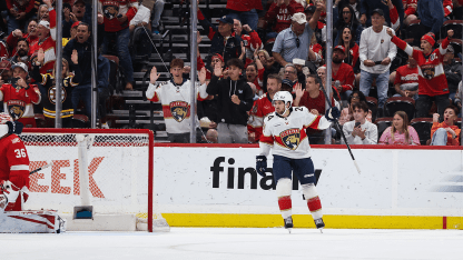 Hinostroza's opening goal