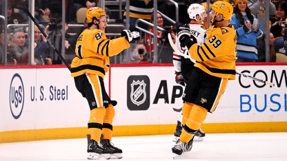 Kindel goes five-hole