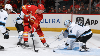 Photo Gallery - Flames vs. Mammoth