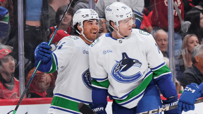 Sherwood, DeBrusk Reflect on Canucks Nation’s Passion in Career-Best Seasons