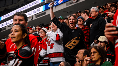 Hurricanes' Valuation Jumps Nearly $1B Ahead Of 2025-26 Season