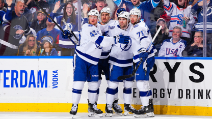 Hagel scores goal No. 30