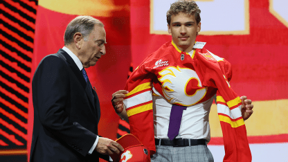 Hextall drafted No. 30 by Flames