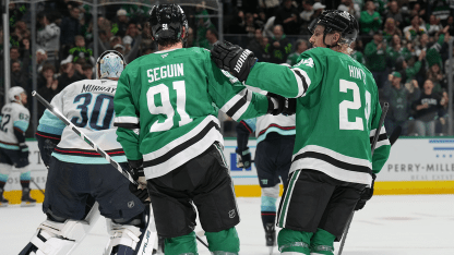 Seguin scores incredible goal