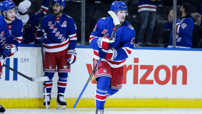 Lafrenière backhands a PPG