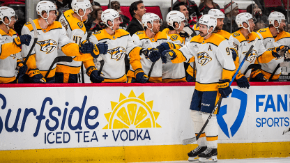 NSH@CAR: Forsberg scores goal against Brandon Bussi