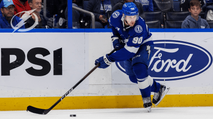 Steady defense earned JJ Moser fresh eight-year deal with Tampa Bay Lightning