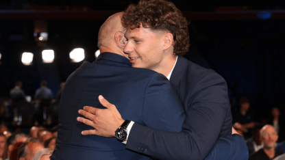 Simas-Ignatavicius-Hugging-Dad-16x9