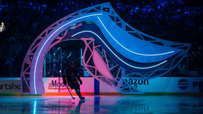 seattle-kraken-in-game-entertainment-climate-pledge-arena-ft