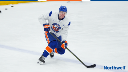 PHOTOS: Islanders Morning Skate Feb. 23