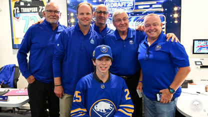 PHOTOS | Greg Manzi - 2025 NHL Draft