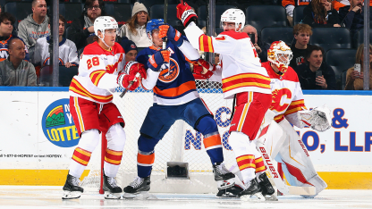 Photo Gallery - Flames @ Islanders