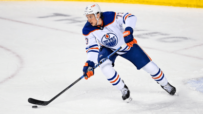 Oilers v druhom finále premiešajú zostavu