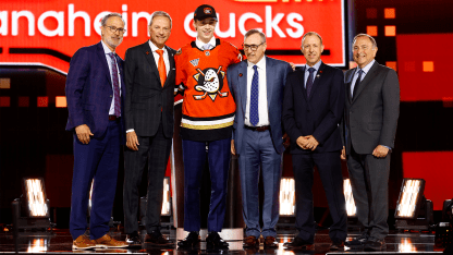 Beckett Sennecke 'shocked' to be selected No. 3 by Anaheim Ducks